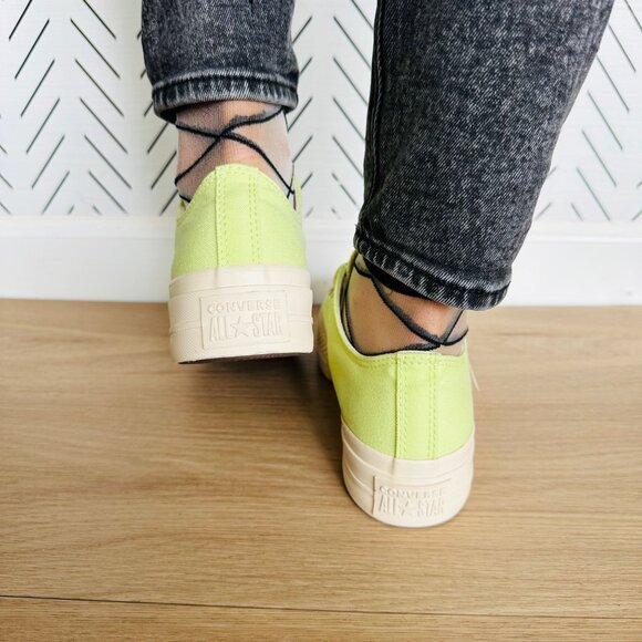 ⭐Converse Chuck Taylor All Star Lift Platform Sz 7 Women's Shoes Green A09913F⭐ - Picture 5 of 14